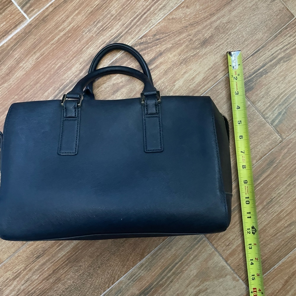 Tory Burch Barrel handbag - Picture 9 of 10